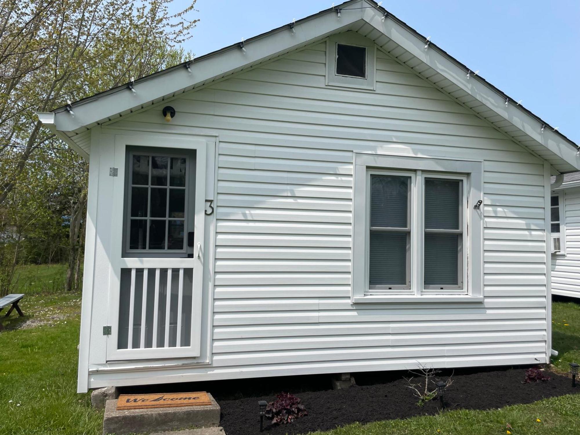 Drop Anchor Cottages And Lake House Дженива-он-дъ-Лейк Екстериор снимка